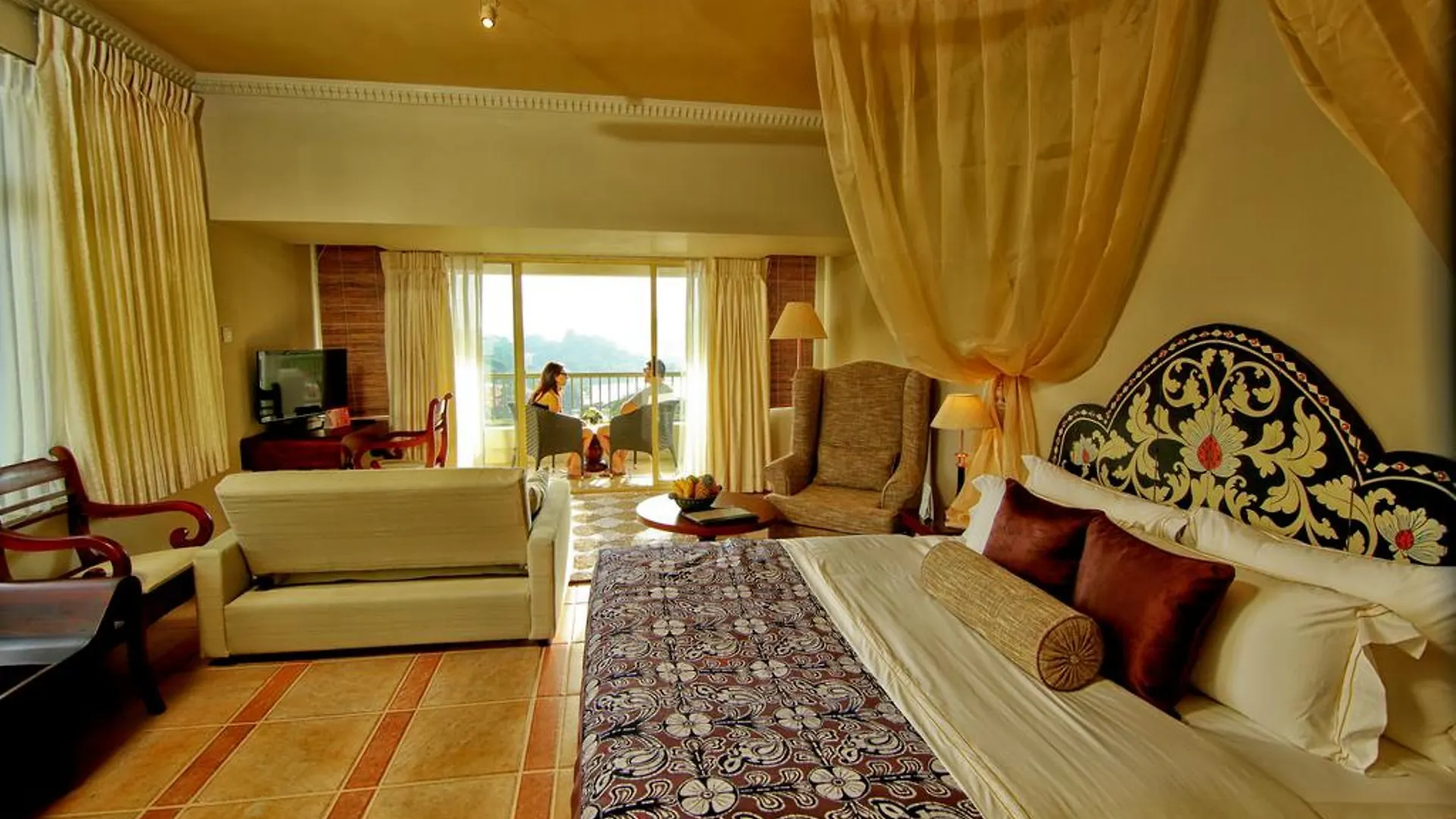 Thilanka Hotel Kandy 5*,